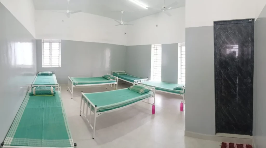 De-addiction Programs rehabilitation center room with 6